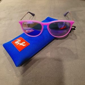 NWT Ray-Ban RJ9060SF Kids PURPLE Sunglasses with blue pouch